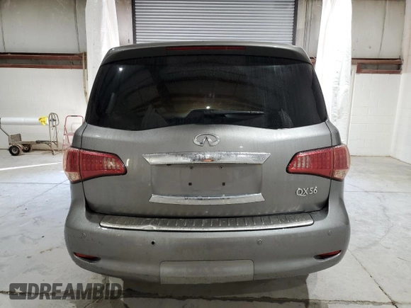 2013 Infiniti QX56 z VIN JN8AZ2NF2D9550941, wystawiony jako Copart lot #70451624 z przebiegiem Nie podano mil oraz Szkoda całkowita • Salvage title. Historia ofert i sprzedaży dostępna na DreamBid. Obrazek 6.