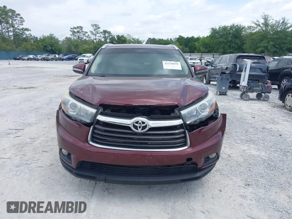 2016 Toyota Highlander XLE z VIN 5TDKKRFH2GS167956, wystawiony jako IAAI lot #42170195 z przebiegiem 142 181 mil mil oraz . Historia ofert i sprzedaży dostępna na DreamBid. Obrazek 12.