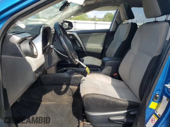 2018 Toyota RAV4 XLE with VIN JTMWFREVXJJ195182, listed as a Copart auction lot 54820055 with 165,987 mi miles and Non repairable. Bid and sale history available at DreamBid. Image 7.