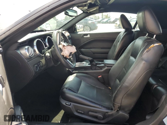 2007 Ford Mustang Deluxe with VIN 1ZVHT84N775242583, listed as a Copart auction lot 51477205 with Not Provided miles and Salvage Title. Bid and sale history available at carsss.com. Image 7.