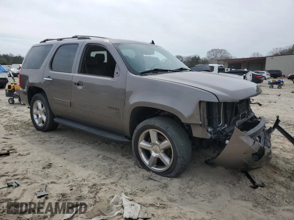 2013 Chevrolet Tahoe LT z VIN 1GNSKBE03DR181613, wystawiony jako Copart lot #49804675 z przebiegiem 227 939 mil mil oraz Szkoda całkowita • Salvage title. Historia ofert i sprzedaży dostępna na DreamBid. Obrazek 4.