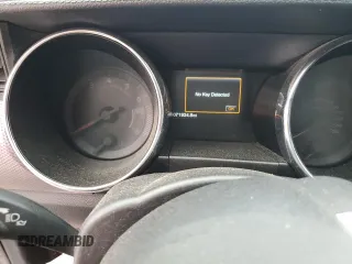 2017 Ford Mustang GT z VIN 1FA6P8CF8H5358570, wystawiony jako Copart lot #49535235 z przebiegiem 71 934 mil mil oraz Szkoda całkowita • Salvage title. Historia ofert i sprzedaży dostępna na DreamBid. Obrazek 9.