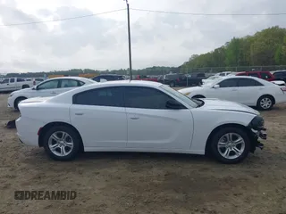 2023 Dodge Charger SXT z VIN 2C3CDXBG8PH672144, wystawiony jako IAAI lot #41952242 z przebiegiem 12 904 mil mil oraz . Historia ofert i sprzedaży dostępna na DreamBid. Obrazek 14.