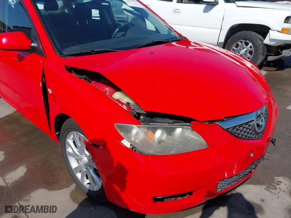 2007 Mazda Mazda3 i Sport with VIN JM1BK12F971640545, listed as a IAAI auction lot 38899901 with 175,060 mi miles. Bid and sale history available at carsss.com. Image 6.