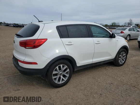 2015 Kia Sportage LX with VIN KNDPBCAC5F7692727, listed as a Copart auction lot 55222935 with 192,334 mi miles and Clean Title. Bid and sale history available at carsss.com. Image 3.
