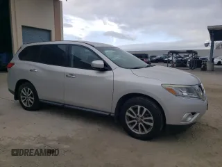 2014 Nissan Pathfinder SL with VIN 5N1AR2MN4EC715781, listed as a Copart auction lot 53266855 with 131,252 mi miles and Clean Title. Bid and sale history available at DreamBid. Image 4.