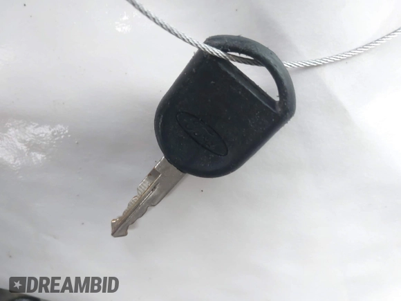 2005 Ford Escape XLS Value с VIN 1FMYU02Z15KA01409, выставлен на аукционе IAAI как лот 42264025 с пробегом 200 786 миль миль и . История ставок и продаж доступна на DreamBid. Изображение 11.