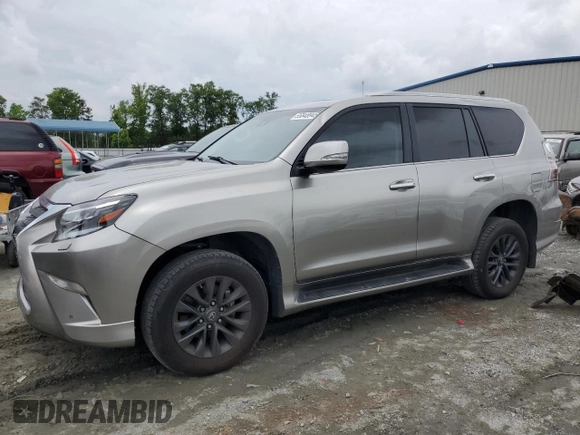 2022 Lexus GX 460 Premium z VIN JTJAM7BX9N5326947, wystawiony jako Copart lot #55848945 z przebiegiem 27 524 mil mil oraz Szkody całkowita. Historia ofert i sprzedaży dostępna na DreamBid. Obrazek 1.