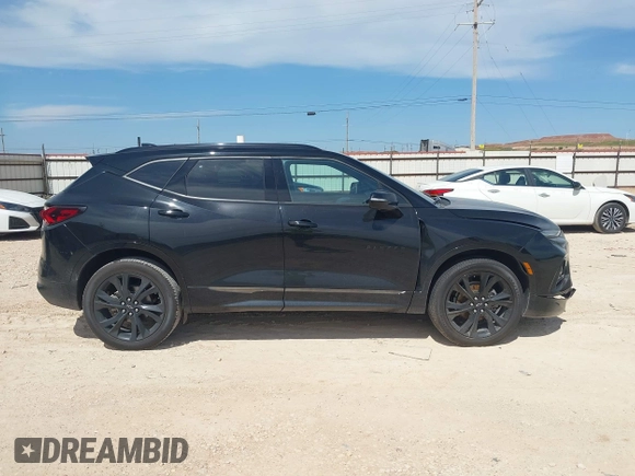2020 Chevrolet Blazer RS z VIN 3GNKBERS5LS674539, wystawiony jako IAAI lot #42217748 z przebiegiem 71 658 mil mil oraz . Historia ofert i sprzedaży dostępna na DreamBid. Obrazek 13.
