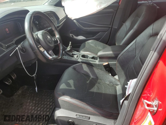 2019 Volkswagen Jetta GLI S z VIN 3VW5T7BU5KM148082, wystawiony jako Copart lot #56562505 z przebiegiem 100 026 mil mil oraz Szkody całkowita. Historia ofert i sprzedaży dostępna na DreamBid. Obrazek 7.