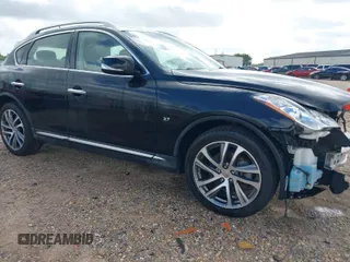 2017 Infiniti QX50 with VIN JN1BJ0RP9HM387905, listed as a IAAI auction lot 41929837 with 42,192 mi miles. Bid and sale history available at carsss.com. Image 1.