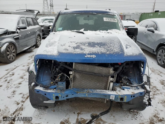 2009 Jeep Liberty Sport with VIN 1J8GN28K39W546201, listed as a Copart auction lot 41638765 with 125,210 mi miles and Salvage Title. Bid and sale history available at carsss.com. Image 5.