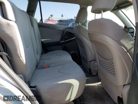 2012 Toyota RAV4 z VIN 2T3BF4DV0CW226771, wystawiony jako Copart lot #62187455 z przebiegiem 191 220 mil mil oraz Szkoda całkowita • Salvage title. Historia ofert i sprzedaży dostępna na DreamBid. Obrazek 11.