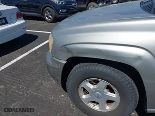 2002 Chevrolet TrailBlazer LTZ with VIN 1GNDS13S522398531, listed as a IAAI auction lot 42047803 with 243,574 mi miles. Bid and sale history available at carsss.com. Image 6.