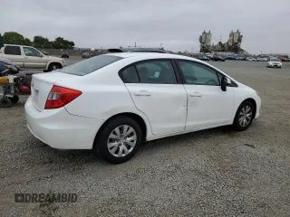 2012 Honda Civic LX z VIN 19XFB2F53CE354965, wystawiony jako Copart lot #59397555 z przebiegiem 181 610 mil mil oraz Szkoda całkowita • Salvage title. Historia ofert i sprzedaży dostępna na DreamBid. Obrazek 3.