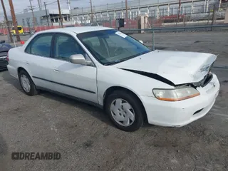 2000 Honda Accord LX z VIN 1HGCG1649YA095481, wystawiony jako IAAI lot #41867406 z przebiegiem 218 765 mil mil oraz . Historia ofert i sprzedaży dostępna na DreamBid. Obrazek 1.