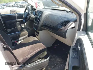 2013 Dodge Grand Caravan SE with VIN 2C4RDGBG9DR516044, listed as a IAAI auction lot 41998893 with 214,645 mi miles and . Bid and sale history available at DreamBid. Image 5.