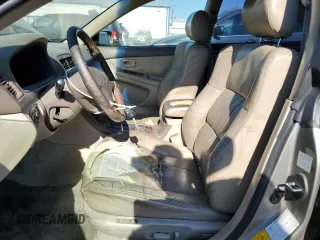 2000 Lexus ES 300 with VIN JT8BF28GXY5091263, listed as a Copart auction lot 61767595 with 250,041 mi miles and Salvage title. Bid and sale history available at DreamBid. Image 7.