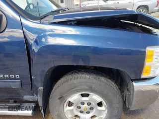 2012 Chevrolet Silverado 1500 LT with VIN 3GCPKSE77CG223467, listed as a IAAI auction lot 41867896 with 101,602 mi miles and . Bid and sale history available at DreamBid. Image 21.