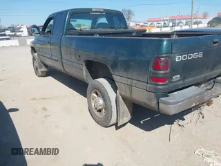 2001 Dodge Ram 2500 with VIN 1B7KF23681J503712, listed as a IAAI auction lot 41719021 with 293,569 mi miles. Bid and sale history available at carsss.com. Image 3.