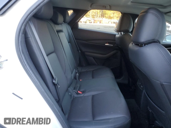 2020 Mazda CX-30 Premium with VIN 3MVDMAEMXLM102106, listed as a Copart auction lot 82964204 with 31,777 mi miles and Salvage title. Bid and sale history available at DreamBid. Image 10.