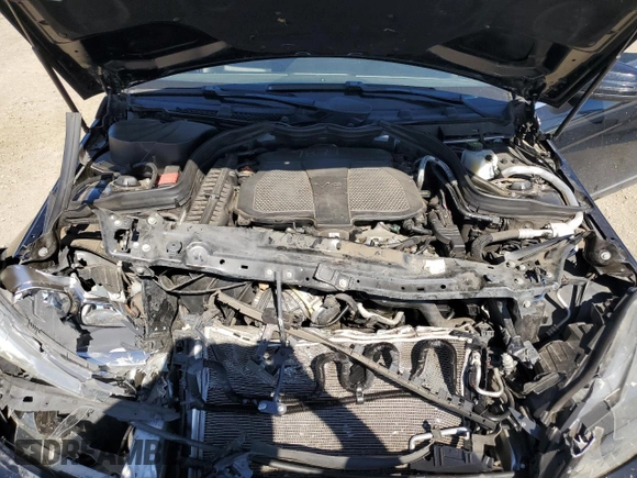 2014 Mercedes-Benz C 300 Sport z VIN WDDGF8AB2EA951478, wystawiony jako Copart lot #56416245 z przebiegiem 71 909 mil mil oraz Szkoda całkowita • Salvage title. Historia ofert i sprzedaży dostępna na DreamBid. Obrazek 11.