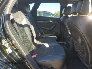 2018 Audi SQ5 Premium Plus with VIN WA1A4AFYXJ2069841, listed as a Copart auction lot 69450284 with 68,158 mi miles and Salvage Title. Bid and sale history available at DreamBid. Image 11.