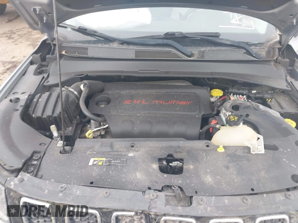 2018 Jeep Compass Limited with VIN 3C4NJDCB1JT238287, listed as a IAAI auction lot 41640492 with 74,554 mi miles and . Bid and sale history available at carsss.com. Image 10.