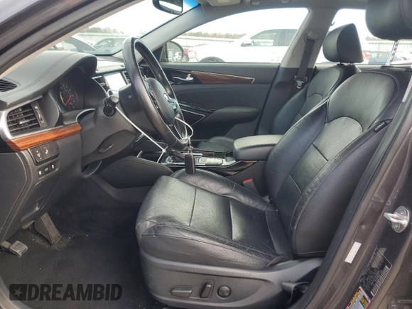 2017 Kia Cadenza Premium with VIN KNALC4J17H5068665, listed as a Copart auction lot 85211704 with 73,237 mi miles and Salvage Title. Bid and sale history available at carsss.com. Image 7.