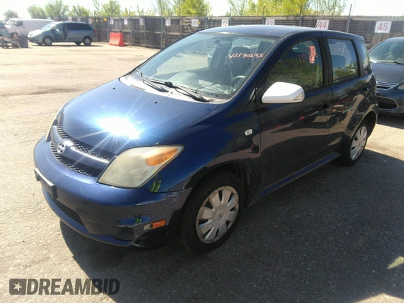 2006 Scion xA with VIN JTKKT624X60154235, listed as a IAAI auction lot 42130232 with 171,060 mi miles. Bid and sale history available at carsss.com. Image 2.
