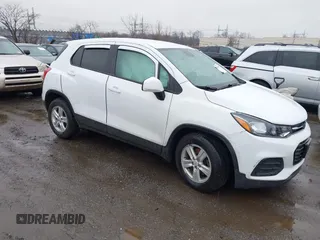2021 Chevrolet Trax LS with VIN KL7CJKSB6MB312108, listed as a IAAI auction lot 41804900 with 98,656 mi miles. Bid and sale history available at carsss.com. Image 1.