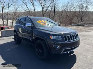 2015 Jeep Grand Cherokee Limited with VIN 1C4RJFBM1FC113082, listed as a Copart auction lot 48744015 with 194,756 mi miles and Clean Title. Bid and sale history available at carsss.com. Image 1.