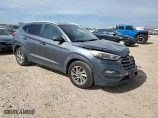2016 Hyundai Tucson SE with VIN KM8J33A40GU026711, listed as a Copart auction lot 88578365 with 180,730 mi miles and Salvage Title. Bid and sale history available at carsss.com. Image 4.