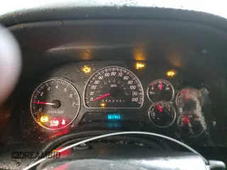 2007 GMC Envoy SLE with VIN 1GKDT13S572301992, listed as a Copart auction lot 87404174 with 131,741 mi miles and Salvage Title. Bid and sale history available at carsss.com. Image 9.