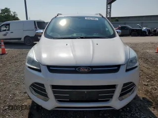 2014 Ford Escape SE z VIN 1FMCU9G92EUC58400, wystawiony jako Copart lot #60491005 z przebiegiem 72 462 mil mil oraz Szkoda całkowita • Salvage title. Historia ofert i sprzedaży dostępna na DreamBid. Obrazek 5.
