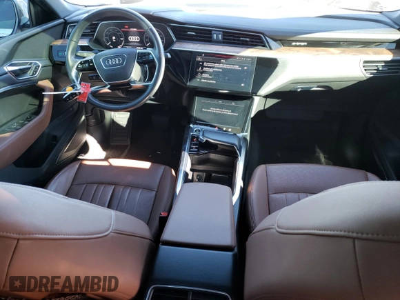 2021 Audi e-tron Sportback Premium Plus with VIN WA12AAGEXMB002128, listed as a Copart auction lot 88080725 with 59,426 mi miles and Salvage title. Bid and sale history available at DreamBid. Image 8.
