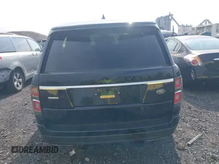 2018 Land Rover Range Rover z VIN SALGS2RE3JA389370, wystawiony jako IAAI lot #42508706 z przebiegiem 46 268 mil mil oraz . Historia ofert i sprzedaży dostępna na DreamBid. Obrazek 16.