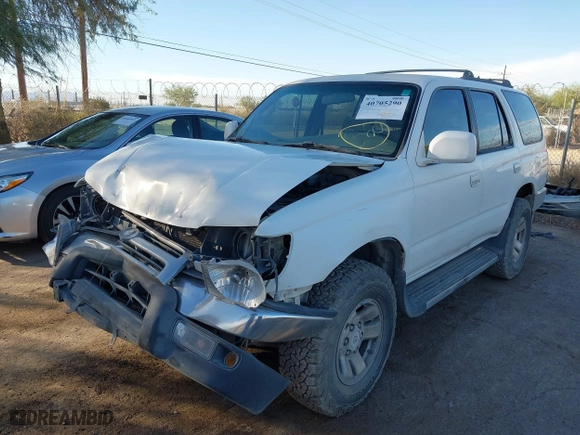 2001 Toyota 4Runner SR5 with VIN JT3GN86R410214273, listed as a IAAI auction lot 40705290 with 279,709 mi miles. Bid and sale history available at carsss.com. Image 2.