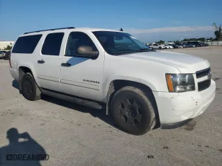 2010 Chevrolet Suburban Commercial with VIN 1GNUKHE30AR203715, listed as a Copart auction lot 73474534 with 245,860 mi miles and Salvage Title. Bid and sale history available at carsss.com. Image 4.