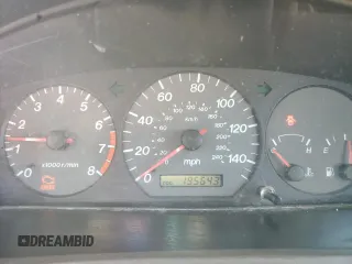 2001 Mazda 626 LX with VIN 1YVGF22C315225141, listed as a Copart auction lot 42004475 with 195,643 mi miles and Salvage Title. Bid and sale history available at carsss.com. Image 9.