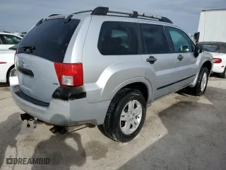 2004 Mitsubishi Endeavor LS with VIN 4A4MM21S14E025203, listed as a Copart auction lot 73747704 with 0 mi miles and Non Repairable. Bid and sale history available at carsss.com. Image 3.