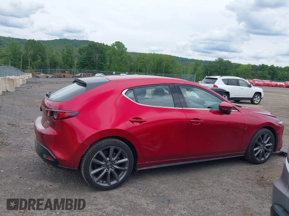 2019 Mazda 3 with VIN JM1BPALM9K1105772, listed as a IAAI auction lot 42350918 with 53,931 mi miles and . Bid and sale history available at DreamBid. Image 13.