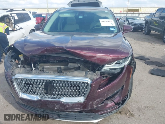 2019 Lincoln MKC Reserve with VIN 5LMTJ3DH3KUL00342, listed as a IAAI auction lot 41498827 with 79,331 mi miles. Bid and sale history available at carsss.com. Image 12.