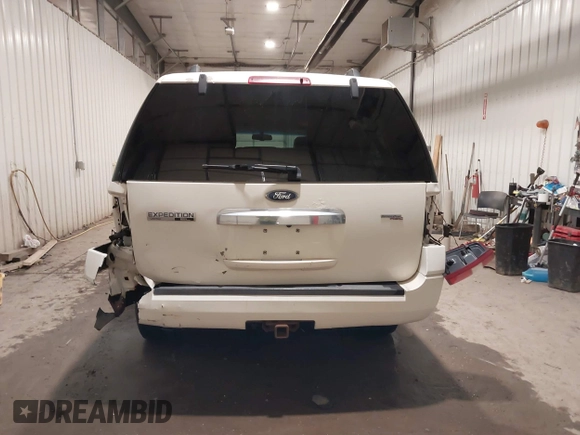 2008 Ford Expedition EL Limited with VIN 1FMFK20548LA35948, listed as a IAAI auction lot 41345824 with 213,463 mi miles. Bid and sale history available at carsss.com. Image 16.