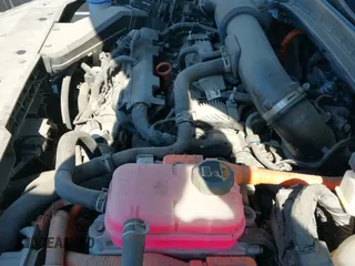 2022 Hyundai Tucson Blue with VIN KM8JBCA1XNU077977, listed as a IAAI auction lot 42868058 with 76,081 mi miles and . Bid and sale history available at DreamBid. Image 20.