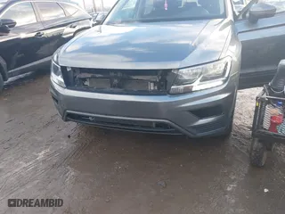 2021 Volkswagen Tiguan S with VIN 3VV1B7AX9MM075450, listed as a IAAI auction lot 41509295 with 69,097 mi miles. Bid and sale history available at carsss.com. Image 18.