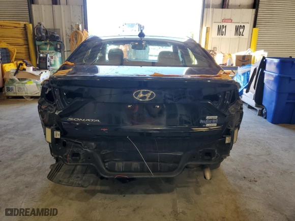 2016 Hyundai Sonata Plug-In Hybrid Limited with VIN KMHE54L21GA031558, listed as a Copart auction lot 83068454 with 134,077 mi miles and Salvage Title. Bid and sale history available at carsss.com. Image 6.