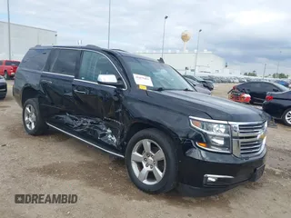 2018 Chevrolet Suburban Premier z VIN 1GNSKJKC2JR250540, wystawiony jako IAAI lot #41475451 z przebiegiem 38 751 mil mil oraz . Historia ofert i sprzedaży dostępna na DreamBid. Obrazek 1.