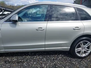 2013 Audi Q5 Premium Plus with VIN WA1LFAFPXDA017291, listed as a IAAI auction lot 42008370 with 84,017 mi miles and . Bid and sale history available at DreamBid. Image 15.