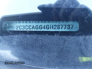 2016 Chrysler 300 S z VIN 2C3CCAGG4GH287737, wystawiony jako IAAI lot #41299711 z przebiegiem Nie podano mil oraz . Historia ofert i sprzedaży dostępna na DreamBid. Obrazek 9.